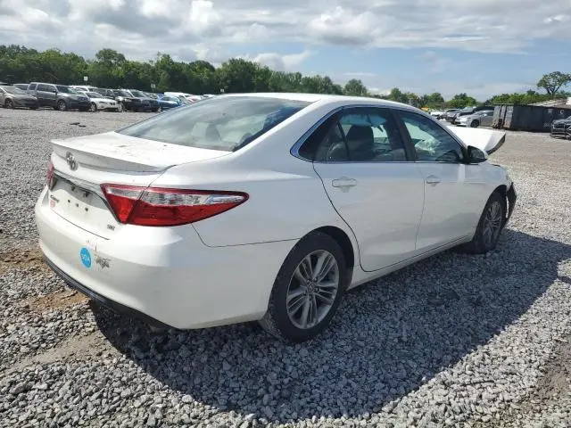 2016 TOYOTA CAMRY LE  