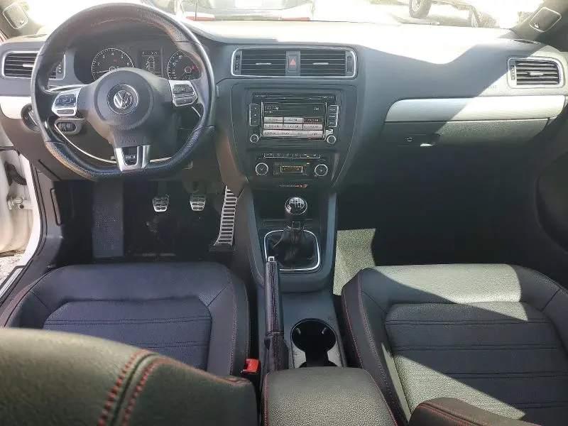 2012 VOLKSWAGEN JETTA GLI  