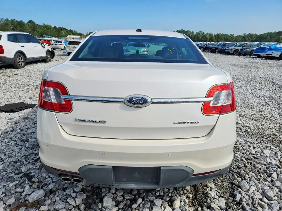 2010 FORD TAURUS LIMITED  