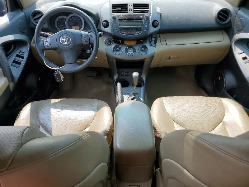 2011 TOYOTA RAV4 LIMITED  