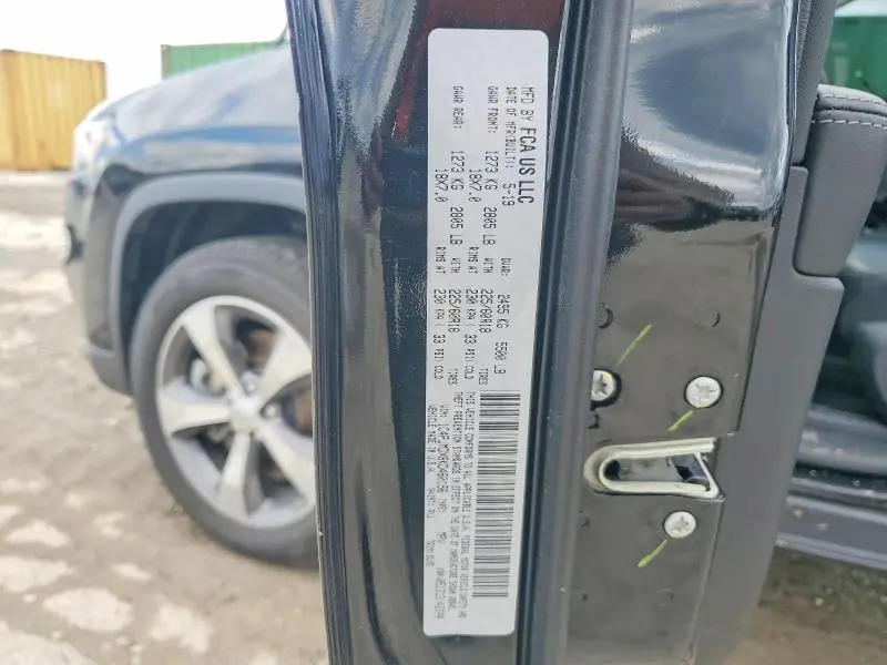 2019 JEEP CHEROKEE LIMITED  
