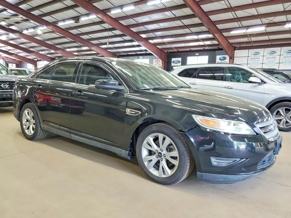 2011 FORD TAURUS SEL  
