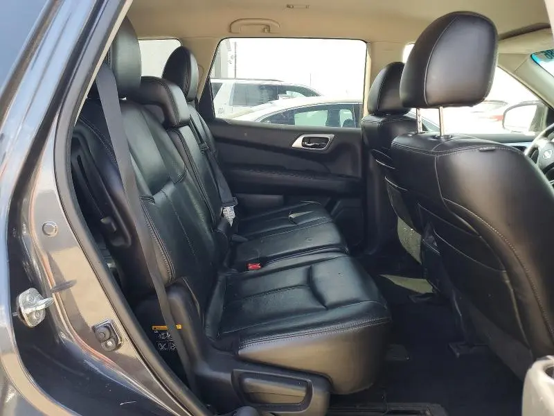 2013 NISSAN PATHFINDER S  