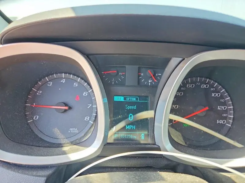 2016 CHEVROLET EQUINOX LT  