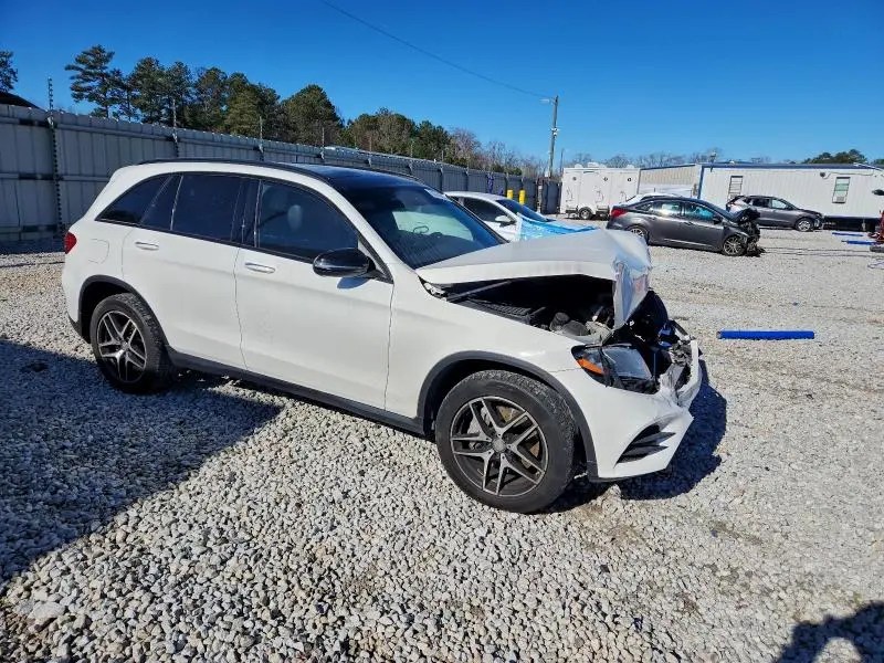 2016 MERCEDES-BENZ GLC 300 4MATIC  