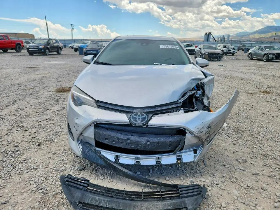 2017 TOYOTA COROLLA LE  