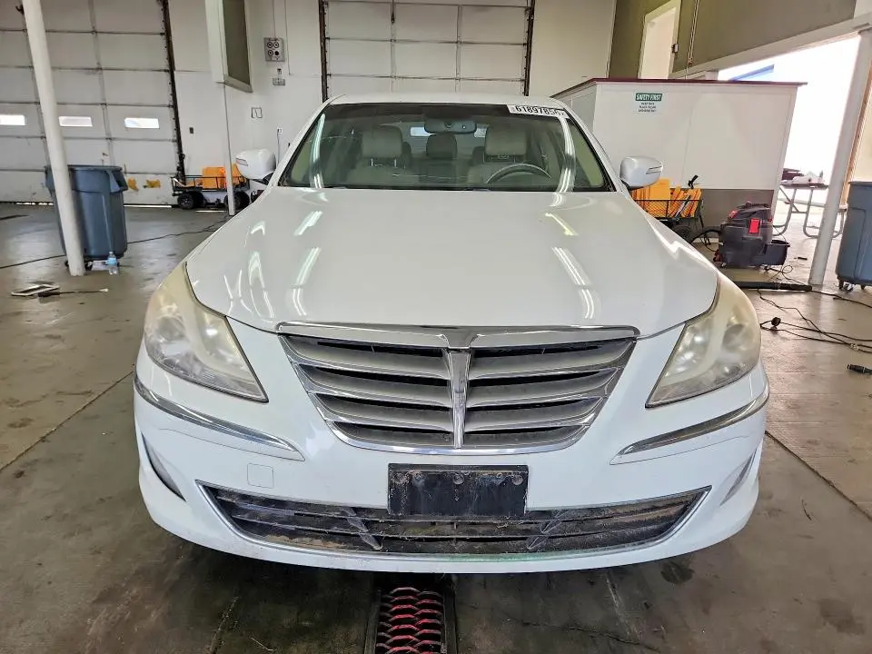 2013 HYUNDAI GENESIS 3.8L  