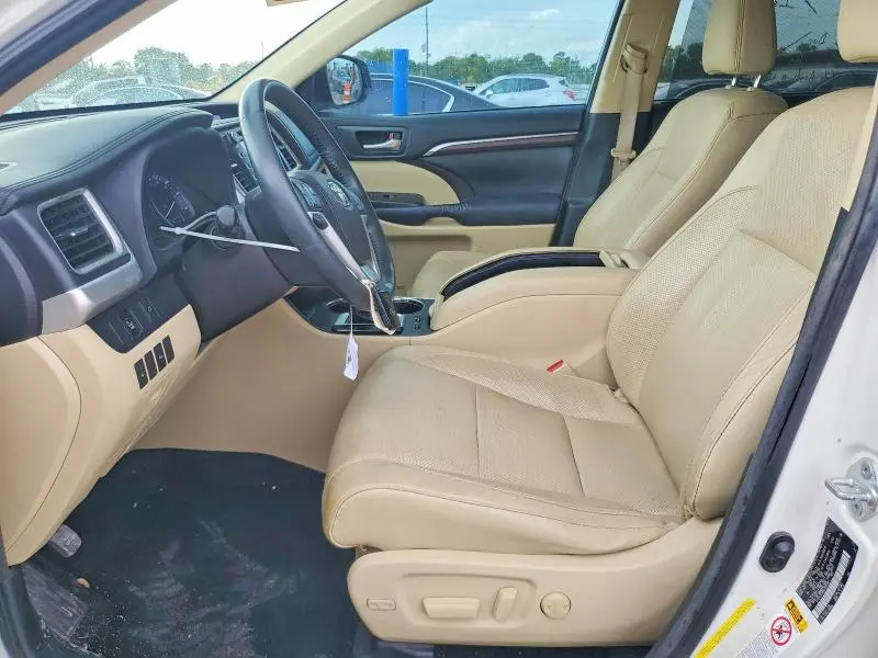 2016 TOYOTA HIGHLANDER LIMITED  