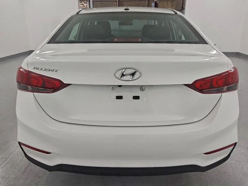 2022 HYUNDAI ACCENT SE  
