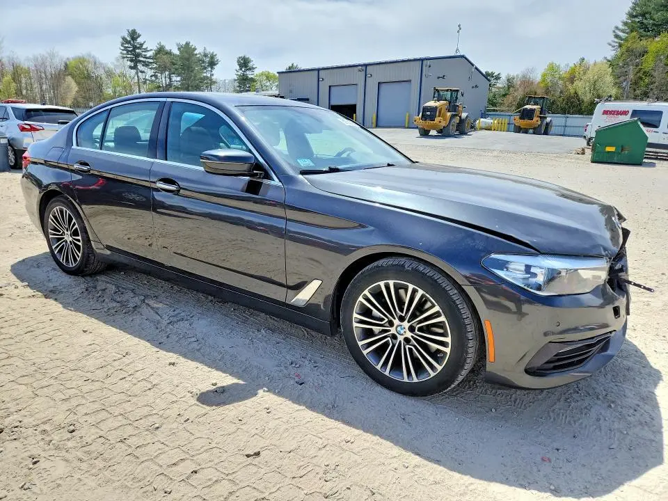 2017 BMW 530 XI  