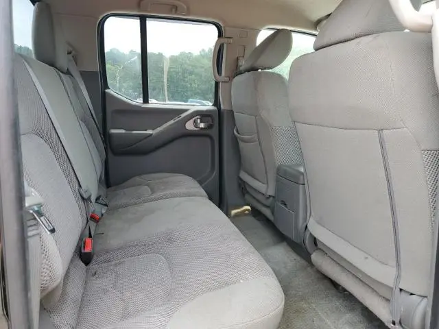 2018 NISSAN FRONTIER S