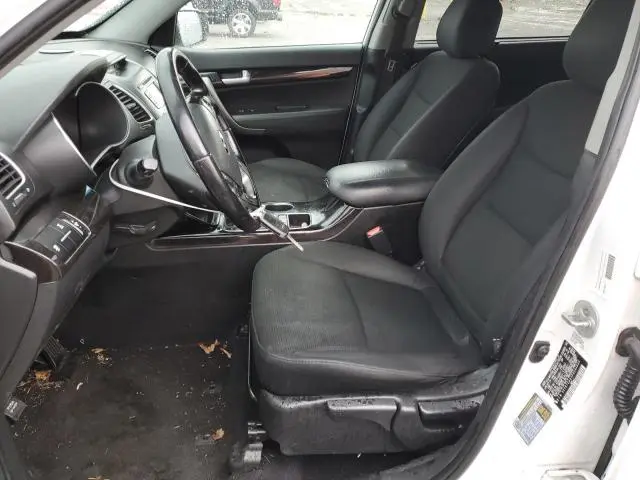 2015 KIA SORENTO LX  