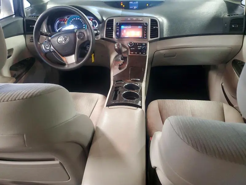 2013 TOYOTA VENZA LE  