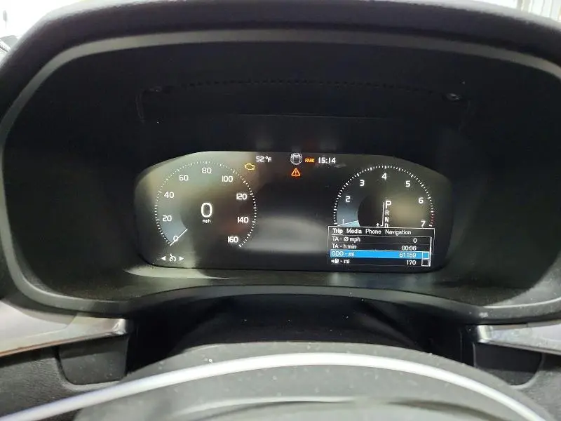 2020 VOLVO S60 T6 MOMENTUM  
