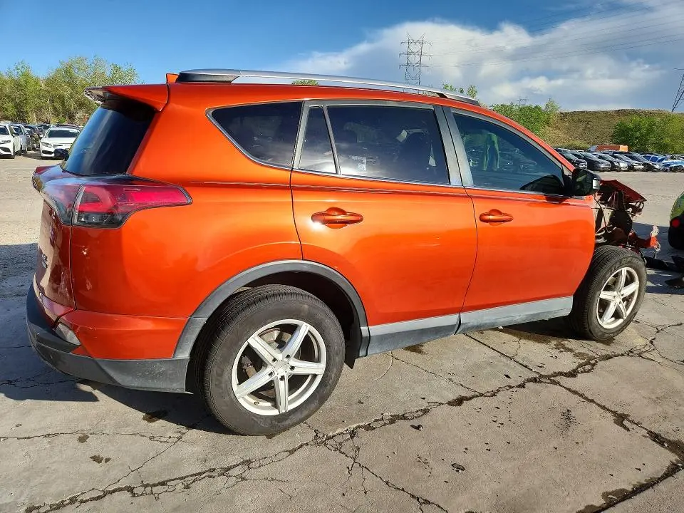 2016 TOYOTA RAV4 LE  