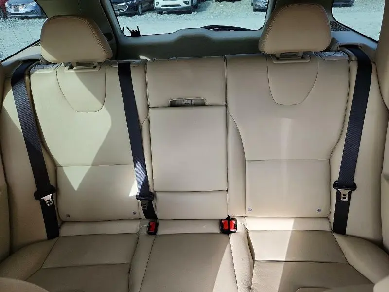 2016 VOLVO XC60 T5 PREMIER  