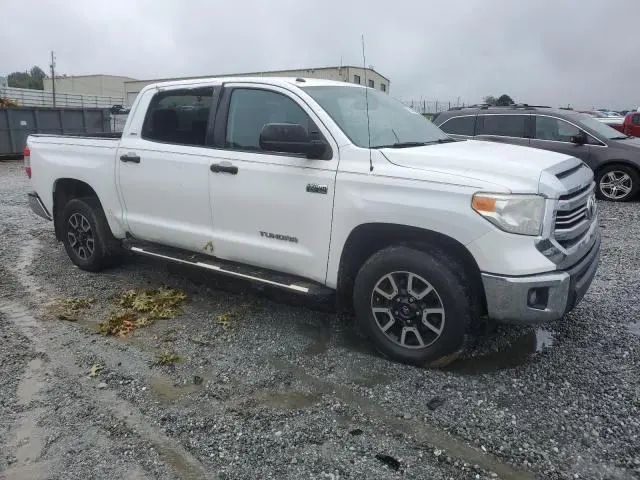 2016 TOYOTA TUNDRA CREWMAX SR5  