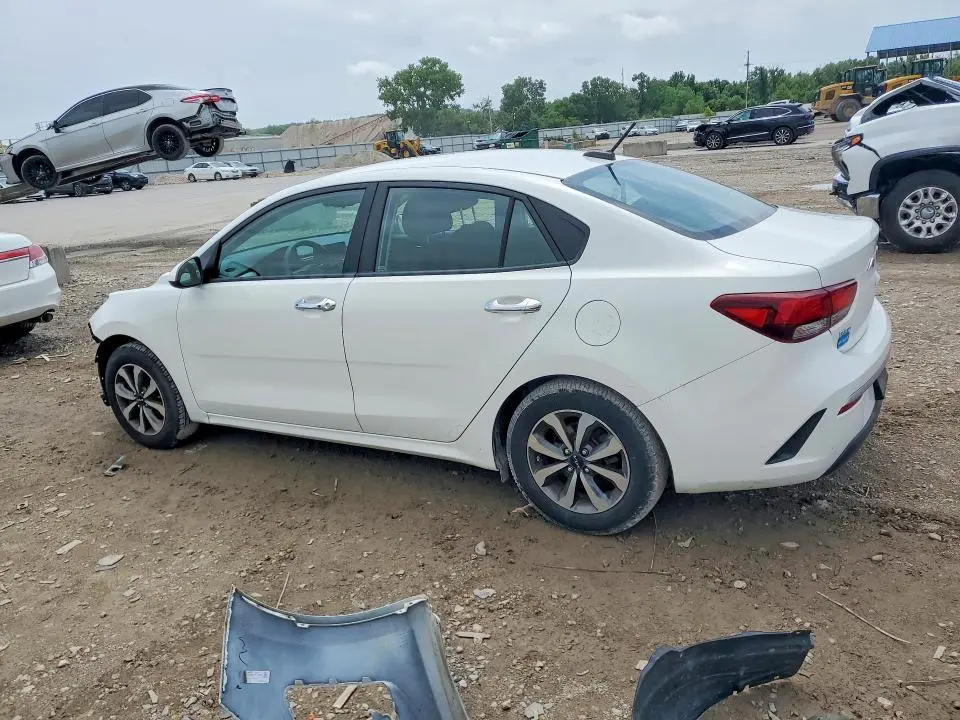 2022 KIA RIO S  