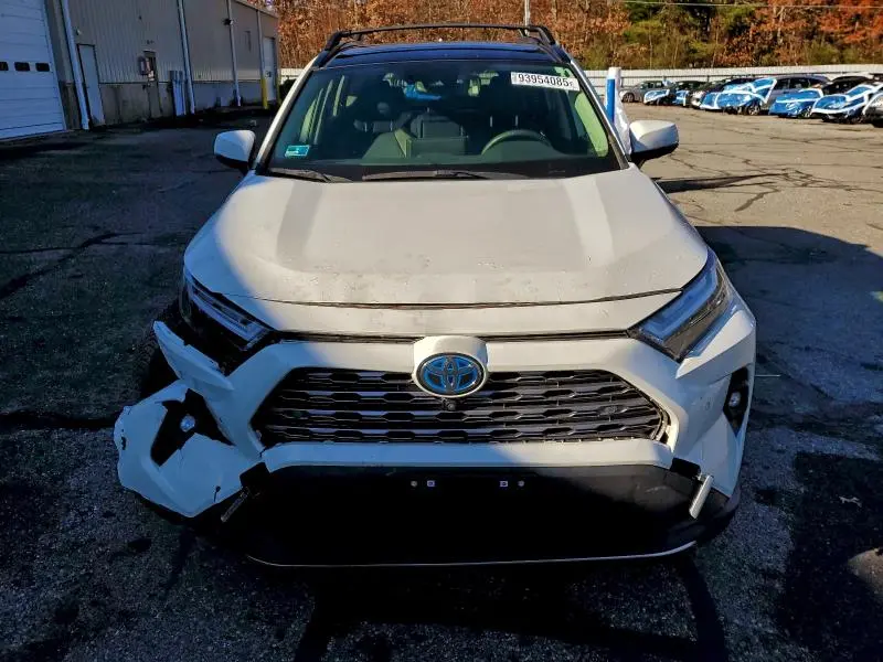 2022 TOYOTA RAV4 LIMITED  