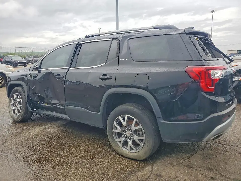 2021 GMC ACADIA SLT  