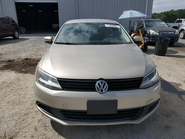 2012 VOLKSWAGEN JETTA SE  