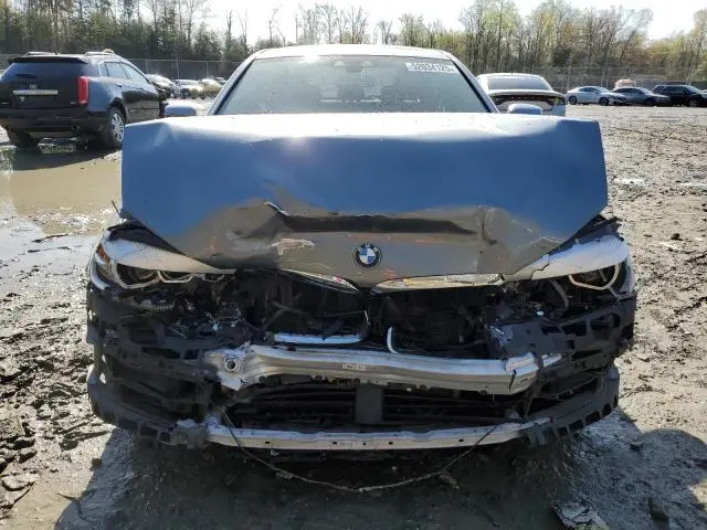 2019 BMW 530E 