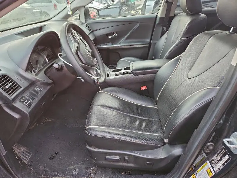 2016 TOYOTA VENZA XLE  