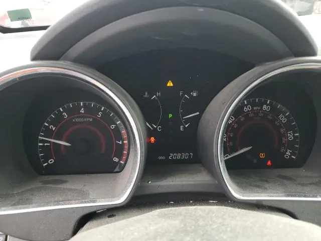 2010 TOYOTA HIGHLANDER SE  