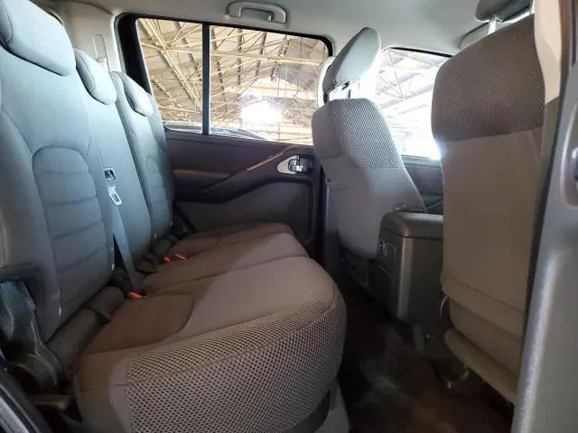 2011 NISSAN PATHFINDER S  