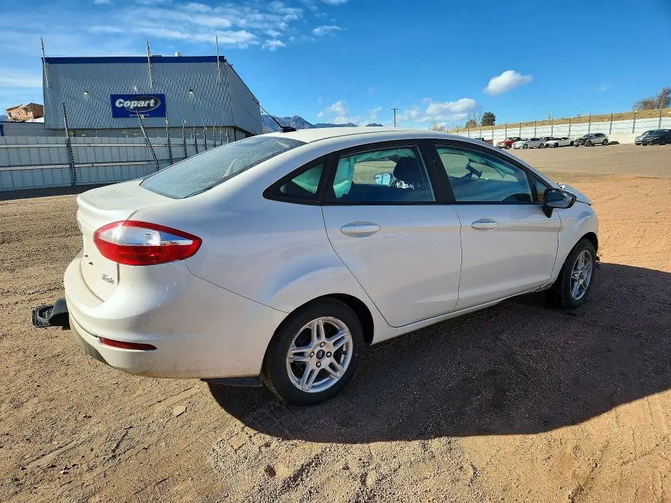 2019 FORD FIESTA SE  