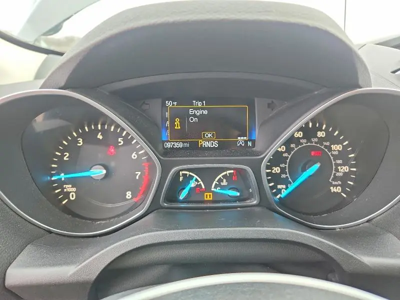 2017 FORD ESCAPE SE  