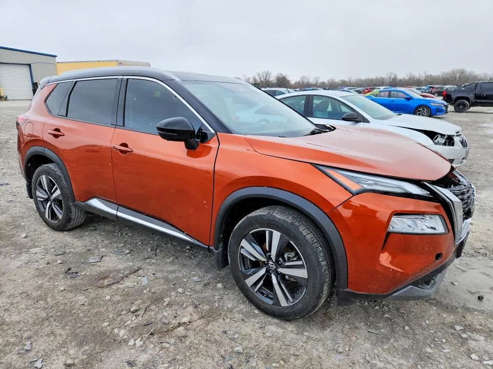 2021 NISSAN ROGUE SL  