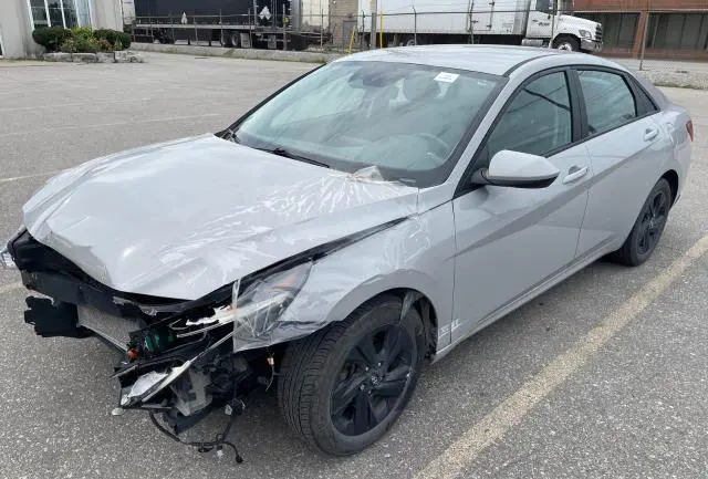 2022 HYUNDAI ELANTRA SEL  
