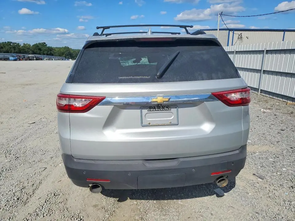 2020 CHEVROLET TRAVERSE LT  