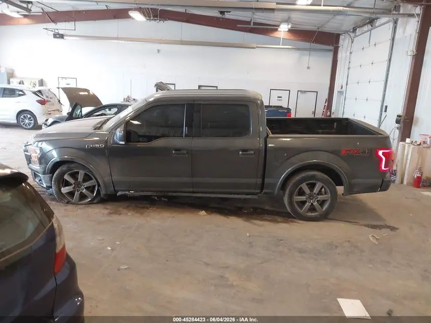 2016 FORD F-150 LARIAT