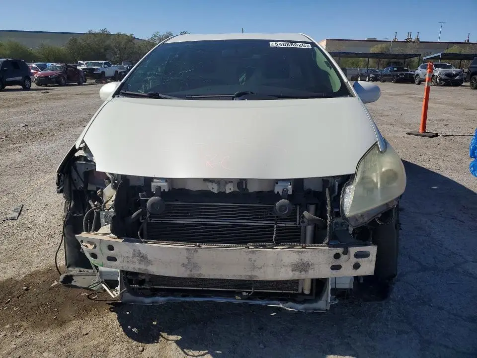 2013 TOYOTA PRIUS PERSONA SERIES SE  
