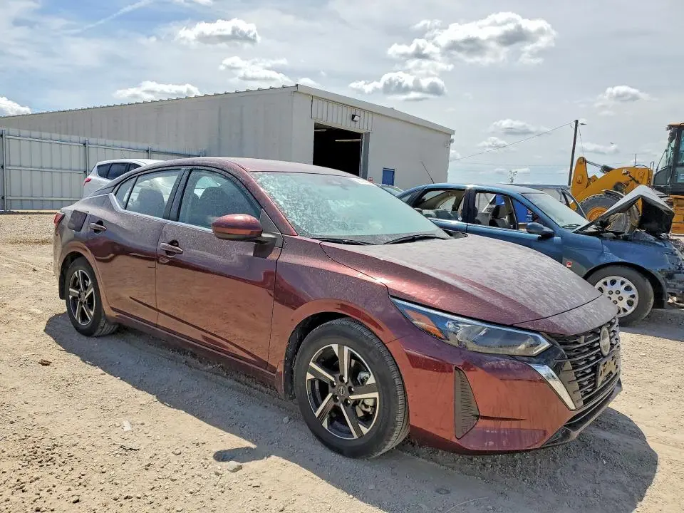 2025 NISSAN SENTRA SV  