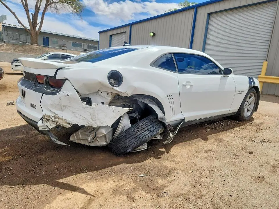 2011 CHEVROLET CAMARO LT  