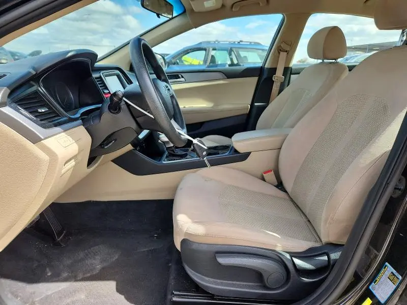 2019 HYUNDAI SONATA SE  