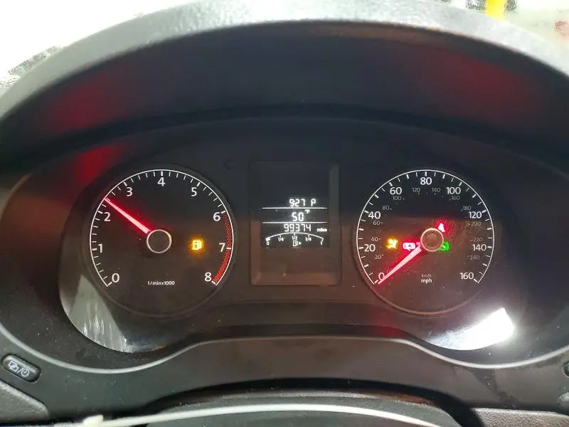 2012 VOLKSWAGEN JETTA BASE  