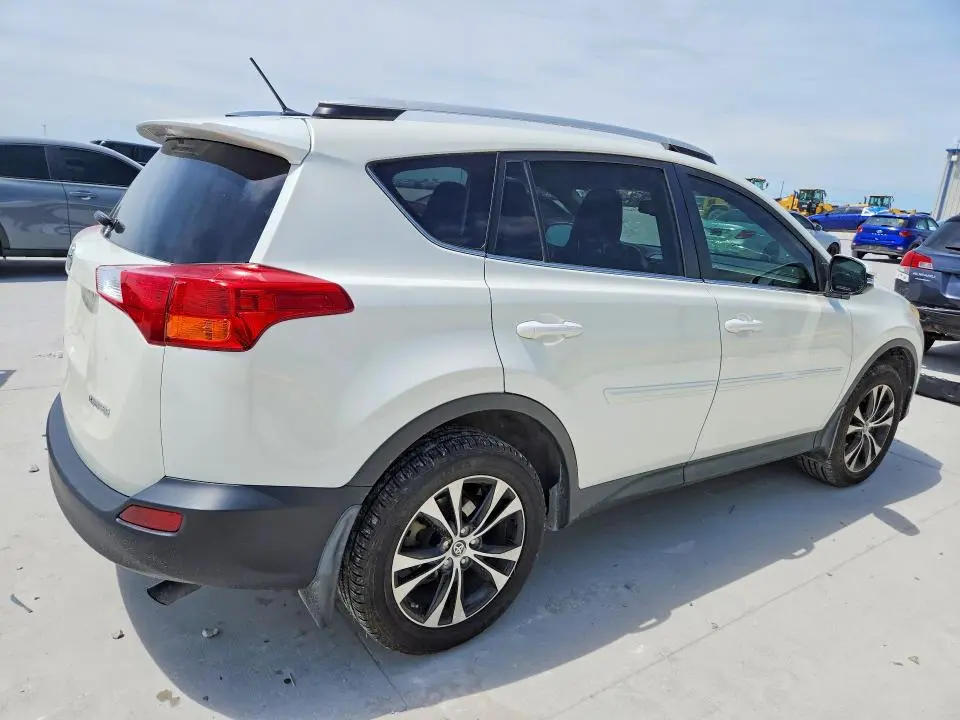 2015 TOYOTA RAV4 LIMITED  