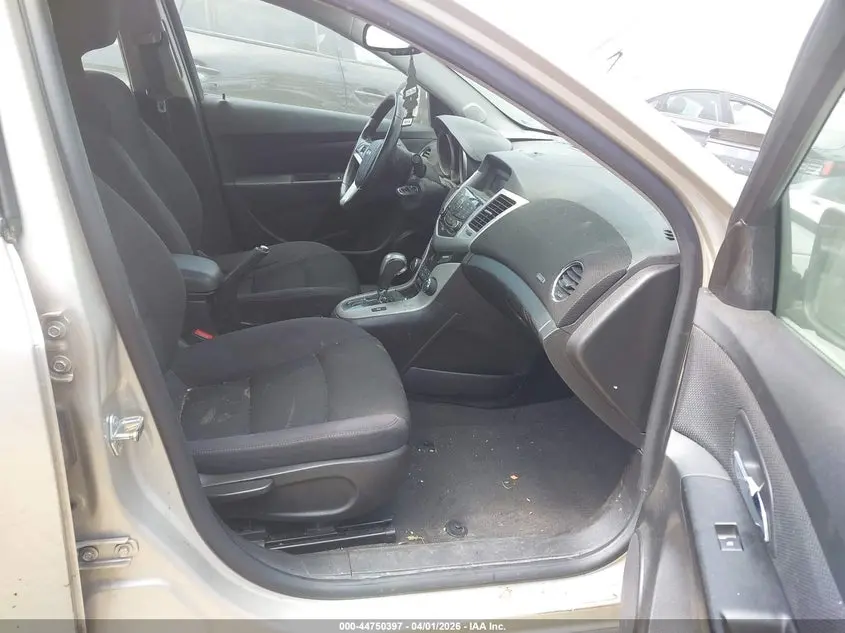 2014 CHEVROLET CRUZE 1LT AUTO