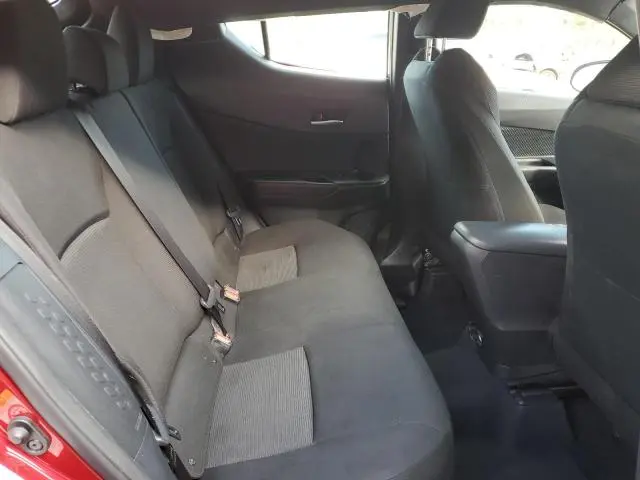 2018 TOYOTA C-HR XLE  