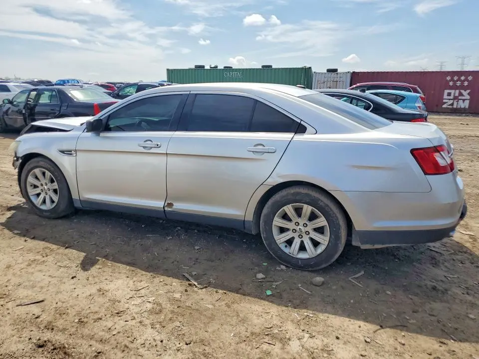 2010 FORD TAURUS SE  