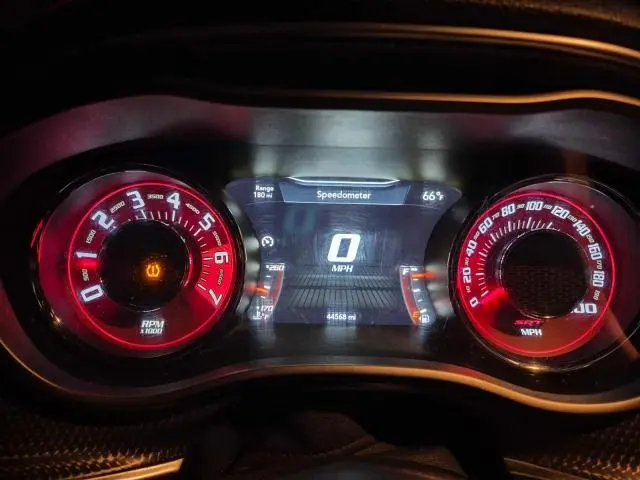 2016 DODGE CHALLENGER SRT HELLCAT  