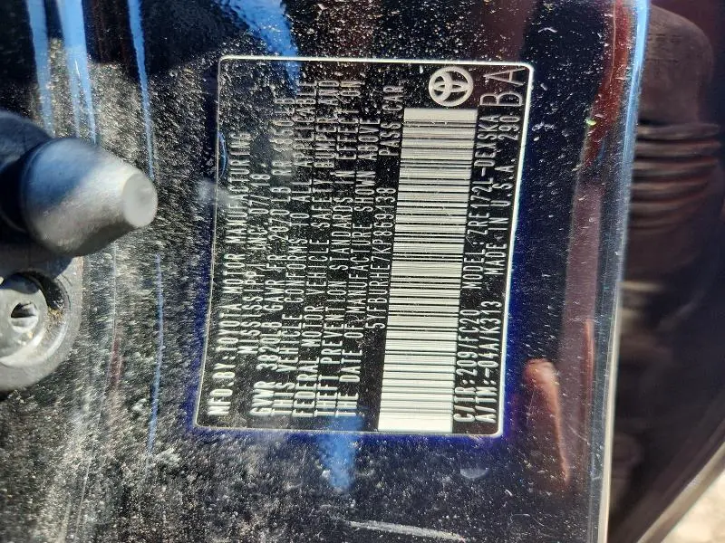 2019 TOYOTA COROLLA SE  