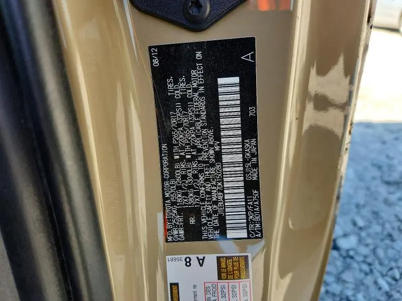2013 TOYOTA FJ CRUISER BASE  