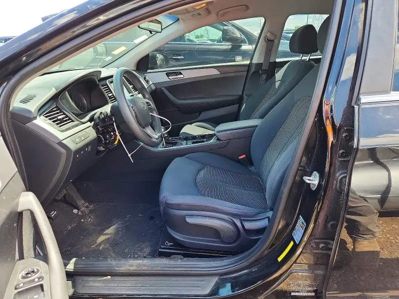 2018 HYUNDAI SONATA SE  