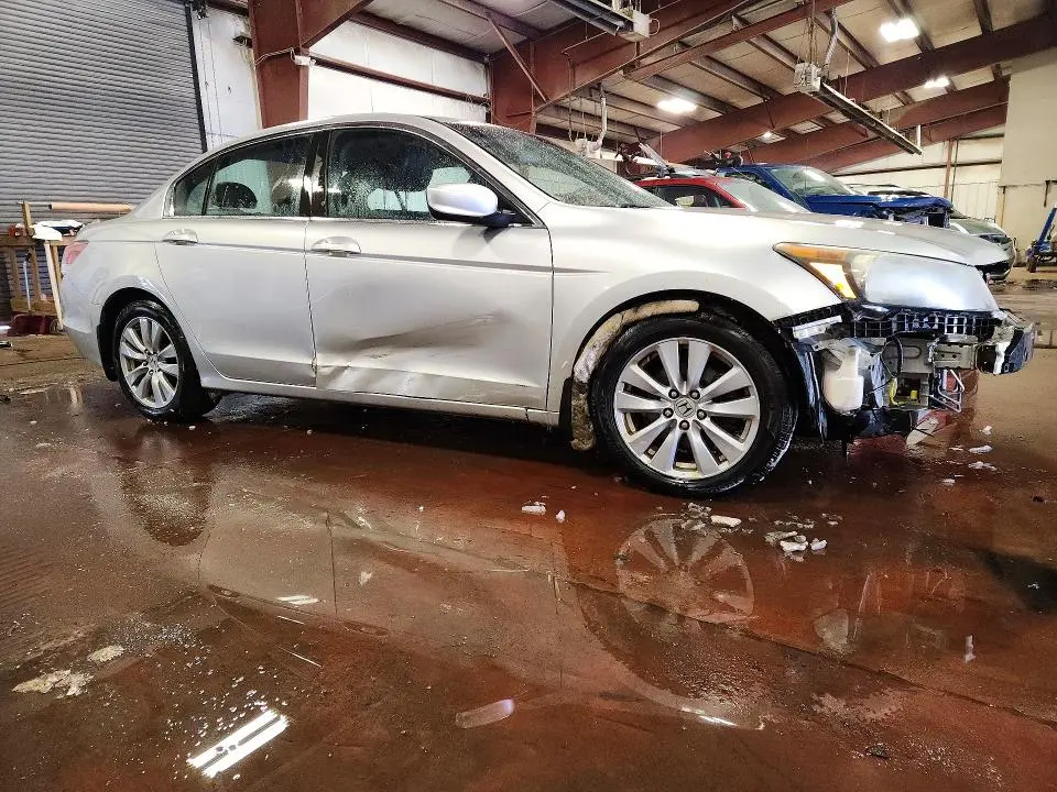 2011 HONDA ACCORD EXL  