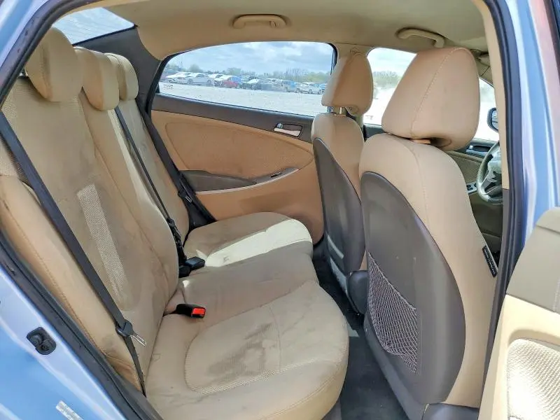 2014 HYUNDAI ACCENT GLS  